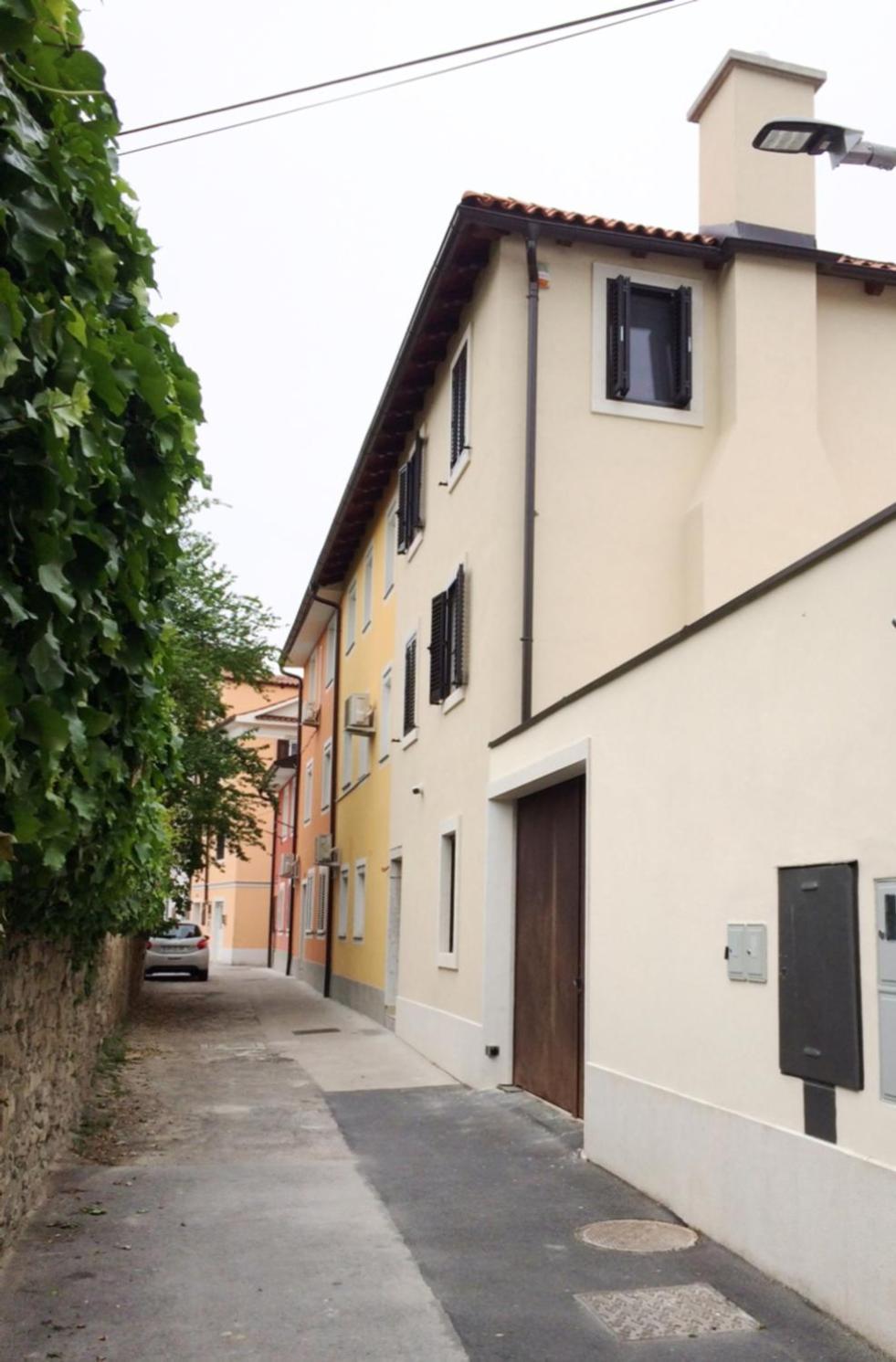Loft And Palma Apartments Koper Bagian luar foto